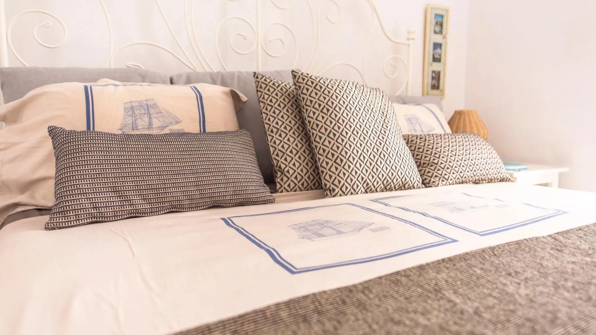 Fresh Renovated Maisonette Close To The Beach Platísz Jalósz Görögország