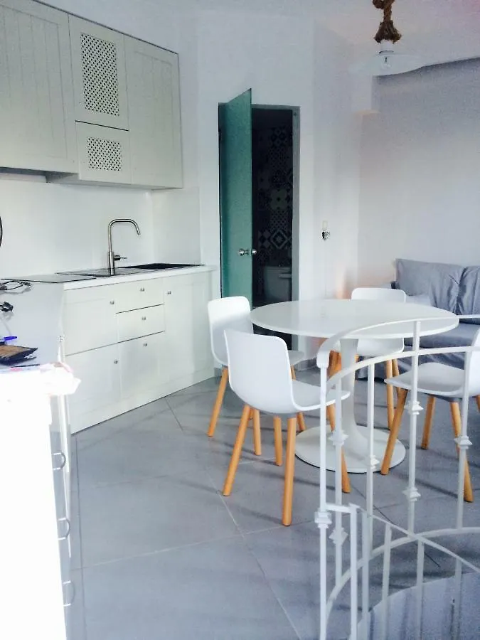Fresh Renovated Maisonette Close To The Beach Platísz Jalósz Görögország