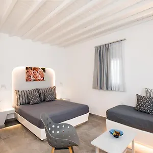 3* Apartahotel Mina